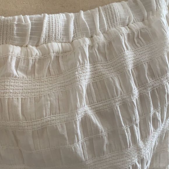 Zara Basic Z1975 Denim off white, open neckline top - Picture 2 of 7